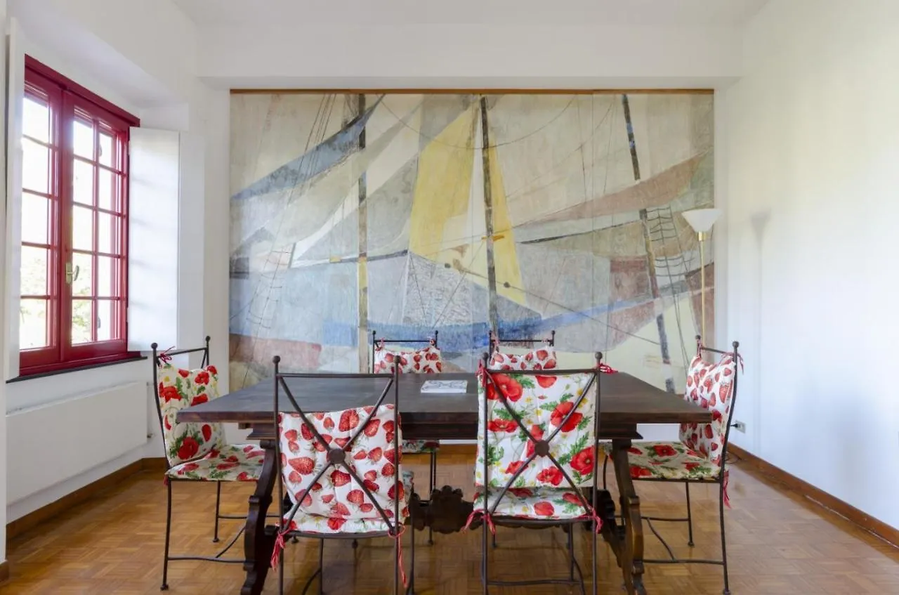 Joivy Apt With Amazing Sea View And Patio, Next To Port Of Rapallo Italy